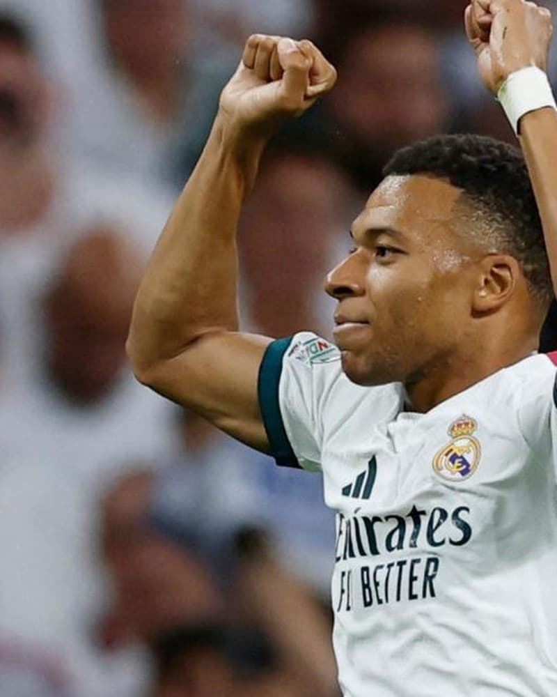 Kylian Mbappé sous le maillot du Real Madrid