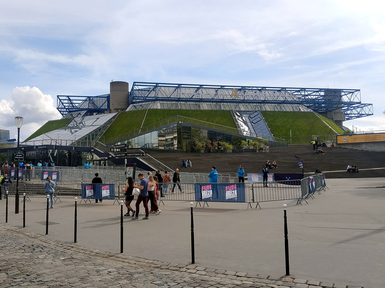 Accor Arena vue de nuit