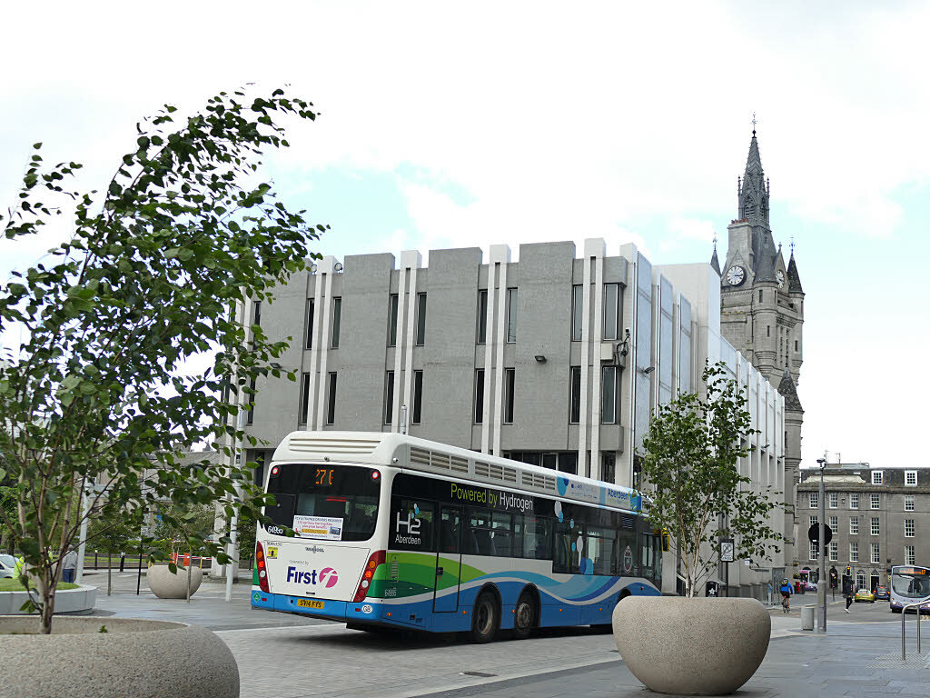 Bus à hydrogène dans une rue d’Aberdeen
