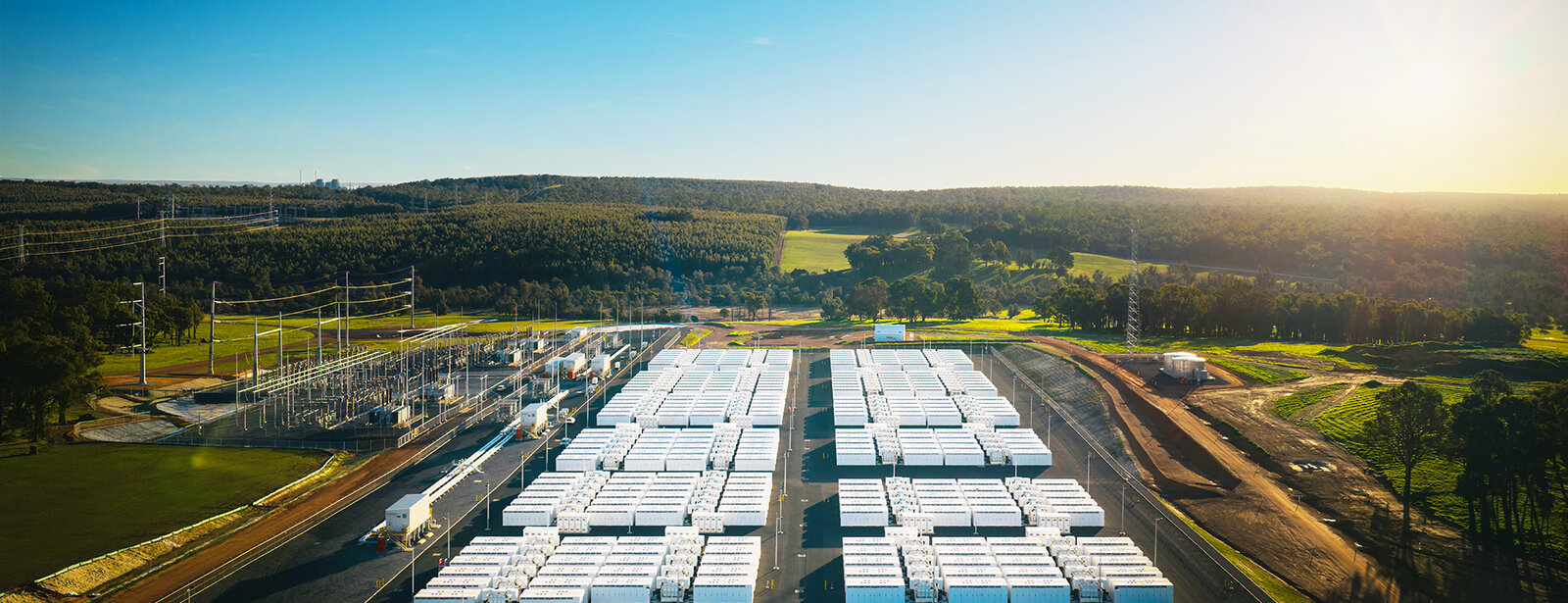 Collie Battery de Neoen en Australie-Occidentale au lever du soleil