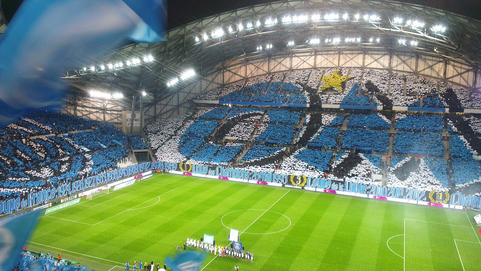 Stade Vélodrome de Marseille vu de l’extérieur