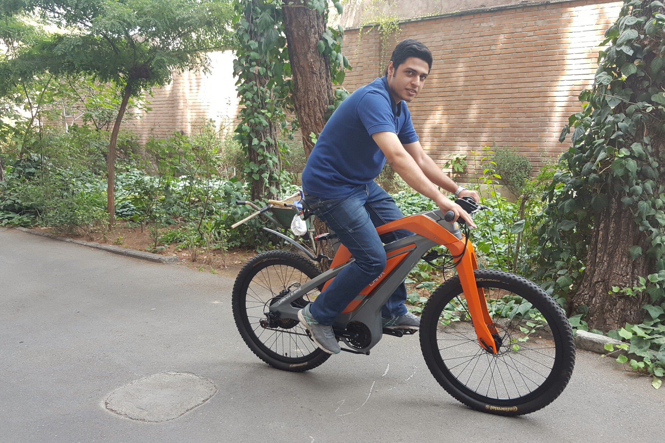 Cycliste sur un vélo à assistance électrique (photo d’illustration)