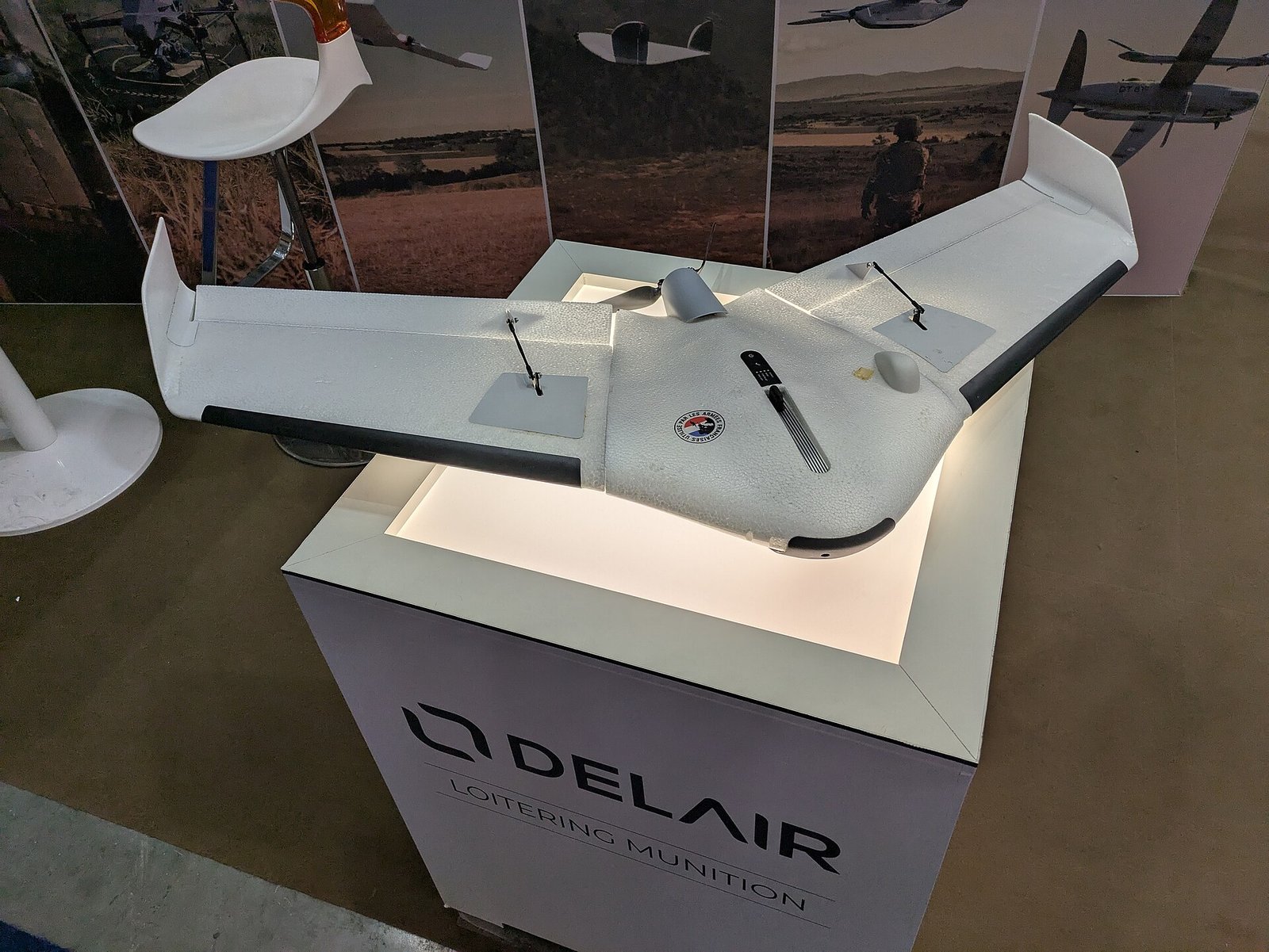 Drone Delair UX11 exposé au Salon du Bourget