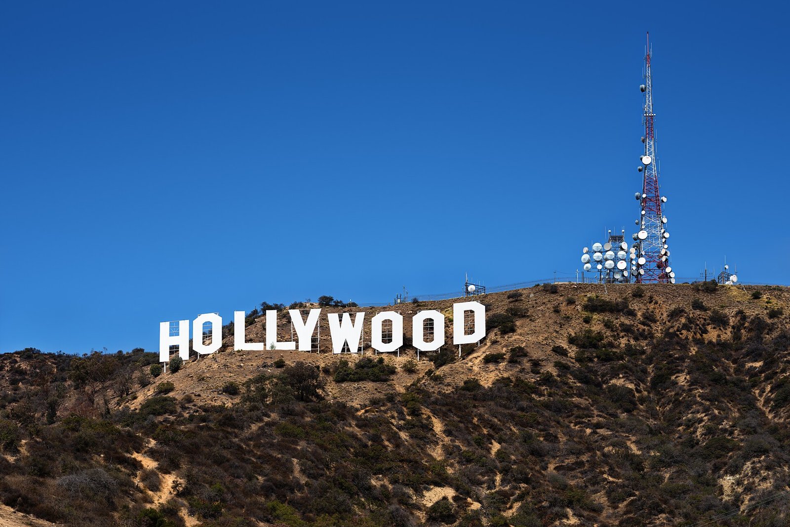 Les lettres du panneau Hollywood sur les collines de Los Angeles